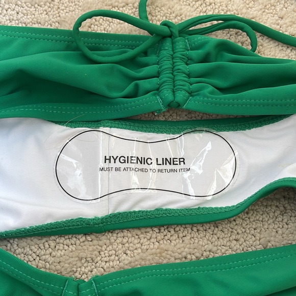 NWT Cupshe Green High Waisted Bikini Bottoms - Medium - Picture 5 of 5